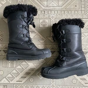 Girls Cat & Jack Constance Winter Boots